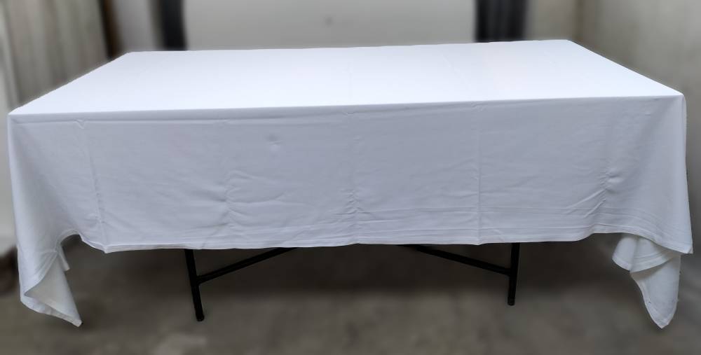 N3 table rectangulaire flouté